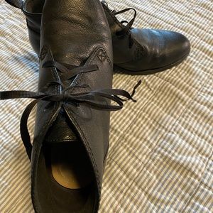 Comfortable black Clark lace up boot